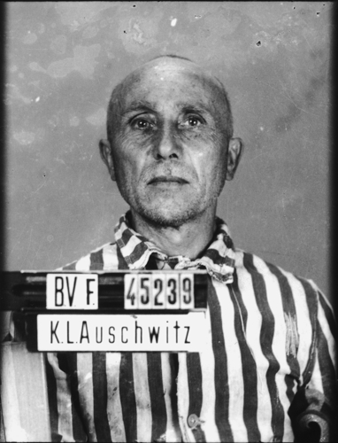 Auschwitz-I, le 8 juillet 1942. Musée d’État d’Auschwitz-Birkenau, Oswiecim, Pologne. Collection Mémoire Vive. Droits réservés.