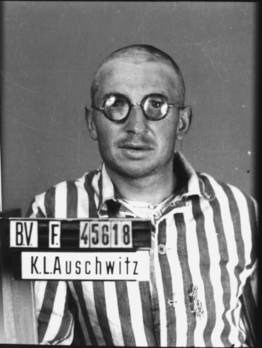 Auschwitz-I, le 8 juillet 1942. Musée d’État d’Auschwitz-Birkenau, Oświęcim, Pologne. Coll. Mémoire Vive. Droits réservés.