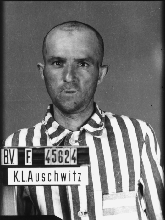 Auschwitz-I, le 8 juillet 1942. Musée d’État d’Auschwitz-Birkenau, Oświęcim, Pologne. Coll. Mémoire Vive. Droits réservés.