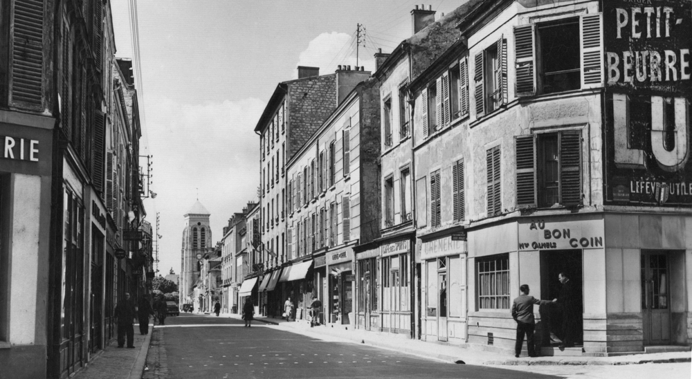 Créteil, la Grande Rue. Caerte postale non datée (années 1940/1950), coll. Mémoire Vive.