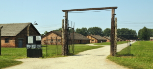 BirkenauPortail-BIb